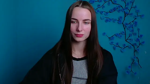 Eva Janee online show from January 6, 2026, 12:20 pm