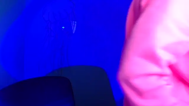 Eva Janee online show from October 2, 2025, 1:25 pm