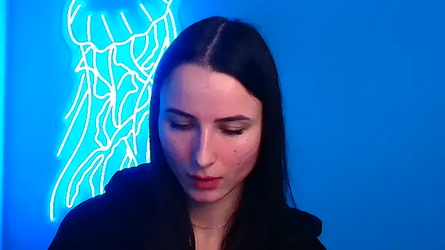 Eva Janee online show from March 5, 2025, 10:44 am