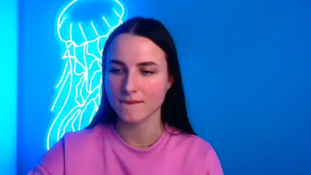 Eva Janee online show from March 3, 2025, 3:54 pm