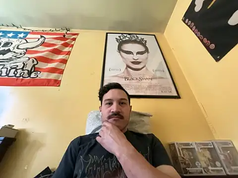 Sleeker99 online show from April 7, 2026, 12:12 am