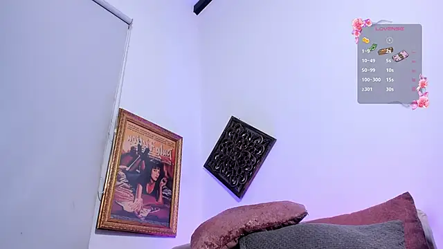 Snapshot of VeronicaGilss chatting on February 24, 2025, 6:36 pm VeronicaGilss online show from February 24, 2025, 6:36 pm