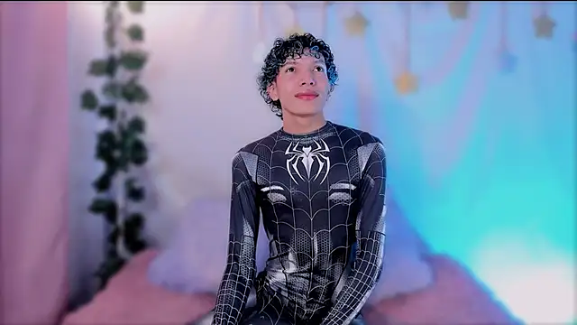 Im Alejo online show from October 16, 2025, 2:53 am