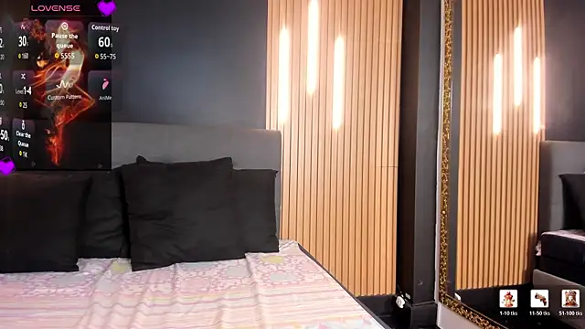 Snapshot of EvaaLovia1 chatting on February 24, 2026, 1:12 pm EvaaLovia1 online show from February 24, 2026, 1:12 pm