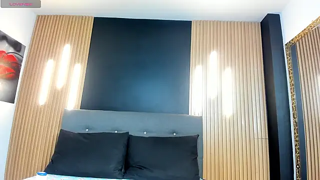 Snapshot of EvaaLovia1 chatting on March 13, 2026, 1:16 pm EvaaLovia1 online show from March 13, 2026, 1:16 pm