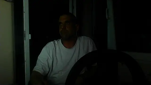 YouWantMe666 online show from July 16, 2026, 10:29 pm