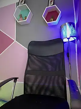 Tamyjenkins1 online show from March 19, 2025, 9:48 pm