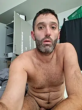 longthicknslick online show from October 15, 2025, 3:42 pm