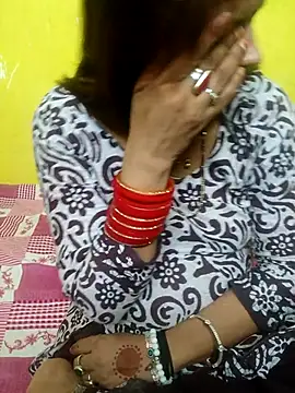 Sexyranibhabhi online show from May 2, 2026, 3:39 pm