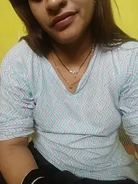 Snapshot of Sexyranibhabhi chatting on May 19, 2026, 2:46 pm Sexyranibhabhi online show from May 19, 2026, 2:46 pm