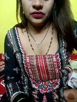 Snapshot of Sexyranibhabhi chatting on May 29, 2026, 2:45 pm Sexyranibhabhi online show from May 29, 2026, 2:45 pm