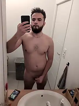 pedrolitoo1203 online show from February 2, 2025, 3:49 pm