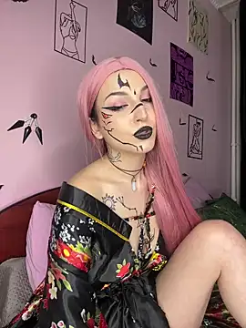 MoonAgnes online show from January 4, 2025, 11:59 pm