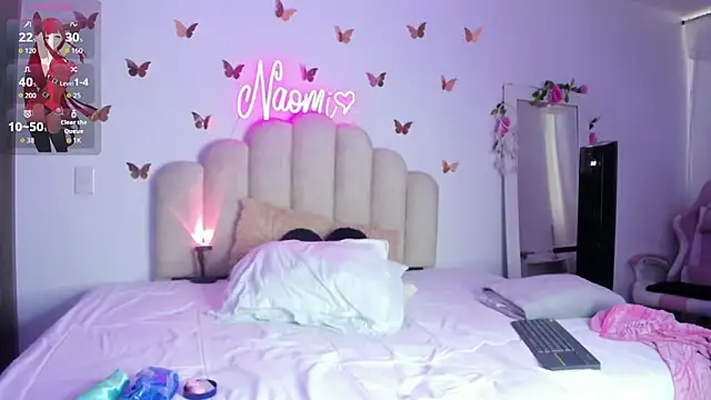 NaomiAsha online show from September 15, 2025, 7:47 pm