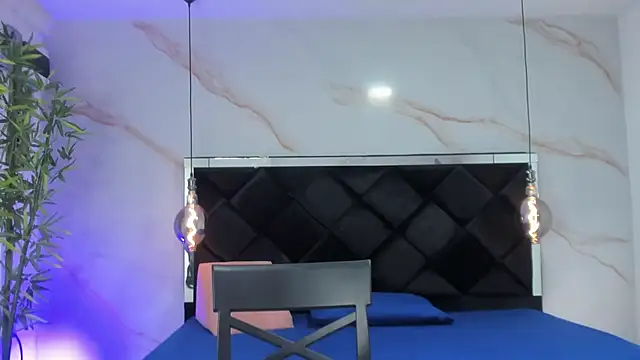 AngelaaCute  online show from October 21, 2025, 12:15 pm