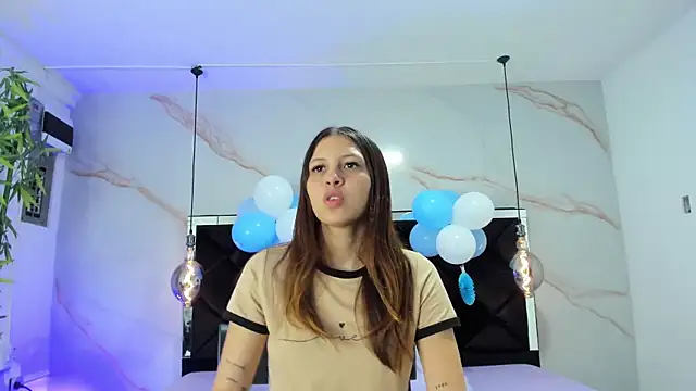 AngelaaCute  online show from September 23, 2025, 12:12 pm