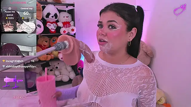 Snapshot of Lizz_Tender chatting on April 1, 2026, 1:41 pm Lizz Tender online show from April 1, 2026, 1:41 pm