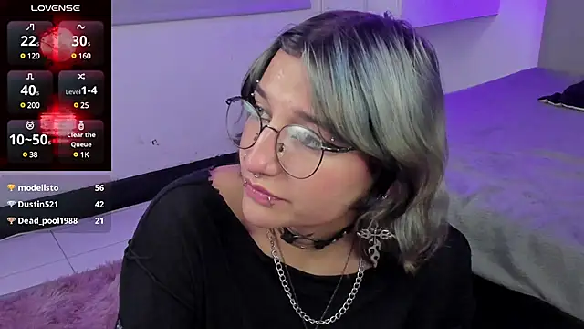 SukiFuyu  online show from March 19, 2025, 6:34 pm