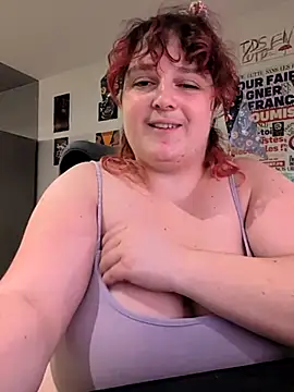LadyRochester online show from July 8, 2026, 12:03 am