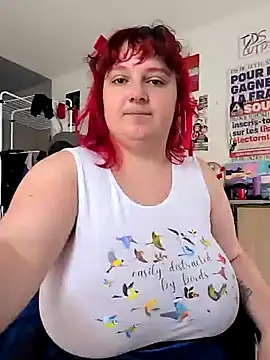 Snapshot of LadyRochester chatting on May 10, 2026, 1:36 pm LadyRochester online show from May 10, 2026, 1:36 pm
