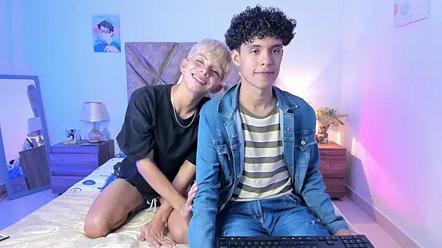 nickolas moon online show from February 13, 2026, 3:06 am