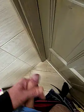 kisbiro77777 online show from November 21, 2025, 1:10 pm