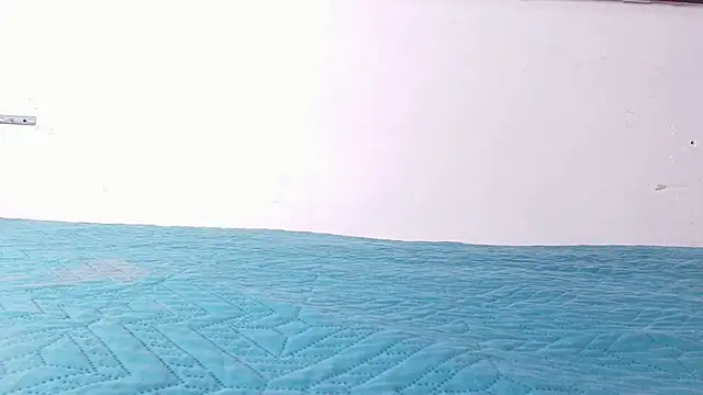 anisha x online show from November 7, 2025, 7:18 pm