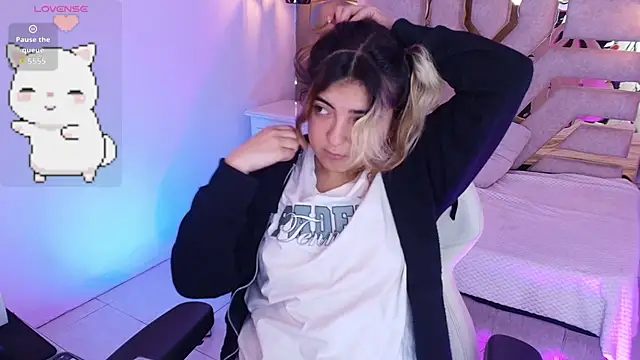 meraki fraise online show from September 16, 2025, 7:37 pm