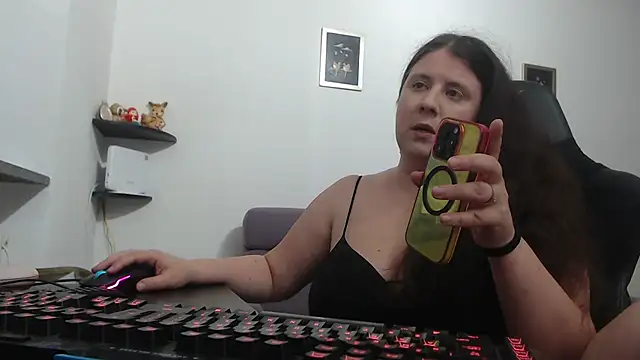 valerysexy online show from July 6, 2026, 8:33 pm