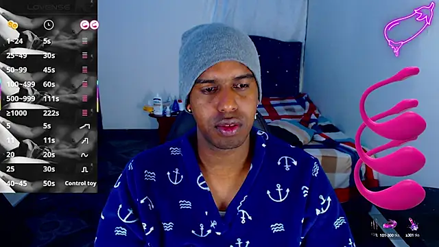 mrjhon26 online show from September 14, 2025, 12:55 am