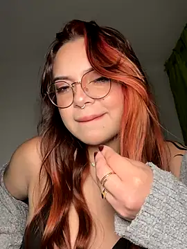 NatyOlson online show from November 15, 2025, 1:09 am