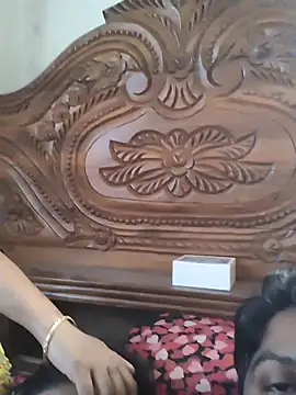 Snapshot of Desi_Best_Anal chatting on November 30, 2025, 9:32 am Desi Best Anal online show from November 30, 2025, 9:32 am