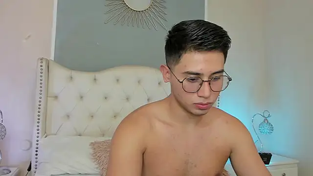 Snapshot of Brandonn_Millerr chatting on January 14, 2025, 9:09 pm Brandonn Millerr online show from January 14, 2025, 9:09 pm