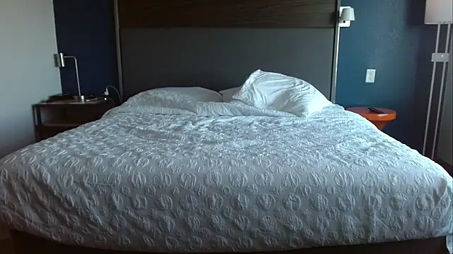 H1gh Fr3qu3ncy online show from January 24, 2025, 8:43 pm