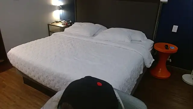 H1gh Fr3qu3ncy online show from January 24, 2025, 4:05 am