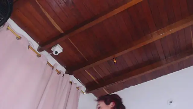 Amara Red online show from December 3, 2025, 11:20 am