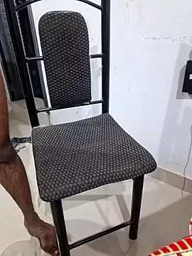 Snapshot of malayali_kunna chatting on December 13, 2025, 8:04 pm malayali kunna online show from December 13, 2025, 8:04 pm