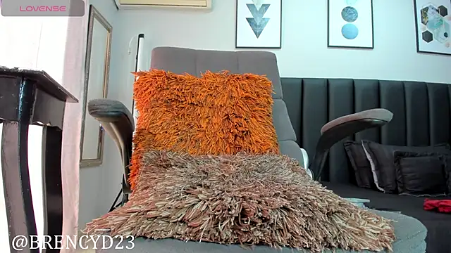 sexual diamond online show from December 13, 2024, 5:10 pm