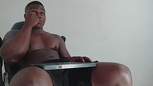 Snapshot of brant_garciabbc chatting on February 21, 2026, 4:09 pm brant garciabbc online show from February 21, 2026, 4:09 pm