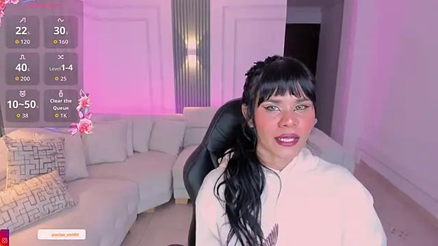 anniie smith online show from March 14, 2026, 3:23 am