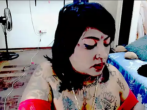 Snapshot of Indiancatz2 chatting on July 31, 2026, 2:15 pm Indiancatz2 online show from July 31, 2026, 2:15 pm