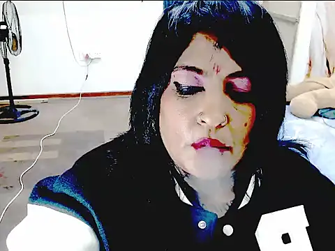 Snapshot of Indiancatz2 chatting on July 28, 2026, 2:35 pm Indiancatz2 online show from July 28, 2026, 2:35 pm