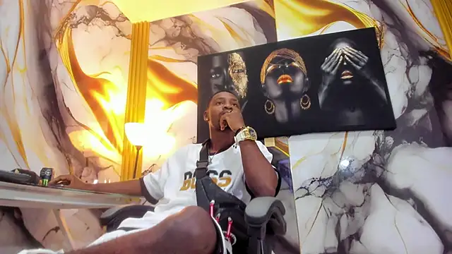 Thomas shelbys online show from October 2, 2025, 3:32 am