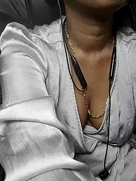 Snapshot of Anjali_cute-Pondati chatting on May 19, 2026, 1:43 am Anjali cute-Pondati online show from May 19, 2026, 1:43 am