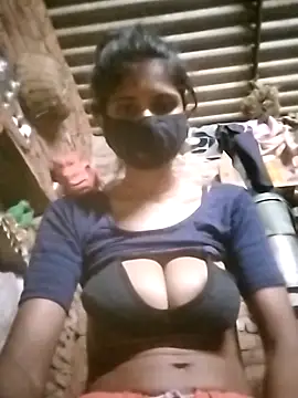 Snapshot of Ritu-0143 chatting on May 21, 2026, 10:51 pm Ritu-0143 online show from May 21, 2026, 10:51 pm