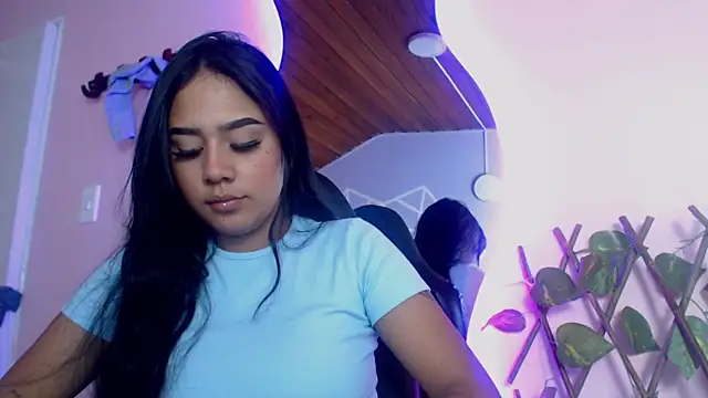 Shaarongp online show from March 21, 2025, 10:39 pm