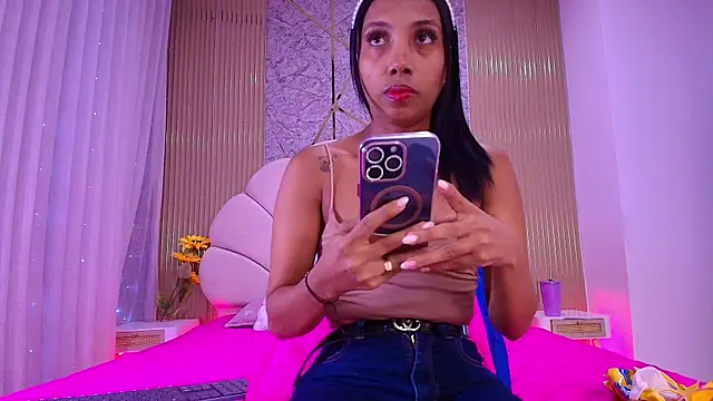 Snapshot of nata_luna chatting on June 17, 2026, 7:13 pm nata luna online show from June 17, 2026, 7:13 pm