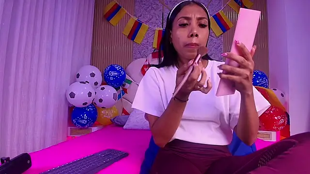 Snapshot of nata_luna chatting on July 2, 2026, 7:20 pm nata luna online show from July 2, 2026, 7:20 pm