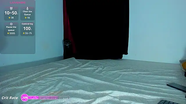 KaelMoreau online show from October 6, 2025, 11:27 pm