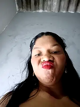 Snapshot of DIORA_Latina chatting on February 13, 2026, 2:22 am DIORA Latina online show from February 13, 2026, 2:22 am